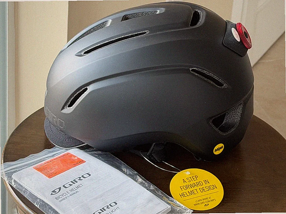 Giro Caden LED MIPS Urban Bike Helmet - Matte Black - Size M (55-59 cm)