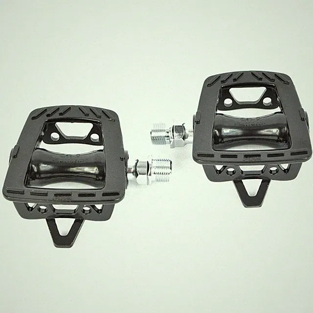 MKS GR-9 Platform Pedals Black 9/16in Fixed Gear Road Touring Urban Commute Bike
