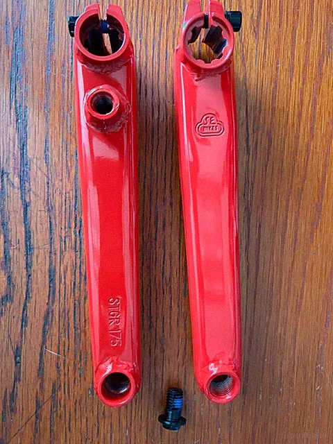 SE Bikes Red V-Ridge Cranks 175mm Chromoly arms No Spindle vrd75